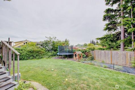 1711 25th H Court Anacortes WA 98221