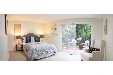 10761 Bill Point Crest NE Bainbridge Island WA 98110