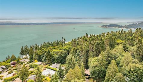 10761 Bill Point Crest NE Bainbridge Island WA 98110