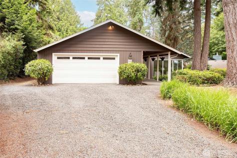 10761 Bill Point Crest NE Bainbridge Island WA 98110