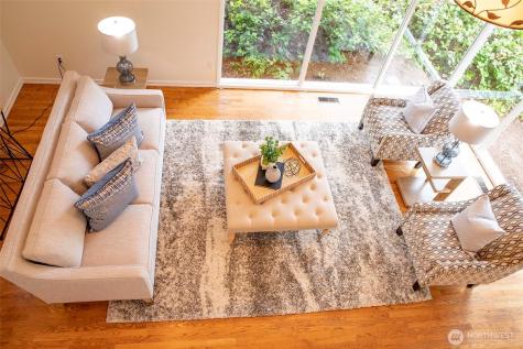 10761 Bill Point Crest NE Bainbridge Island WA 98110