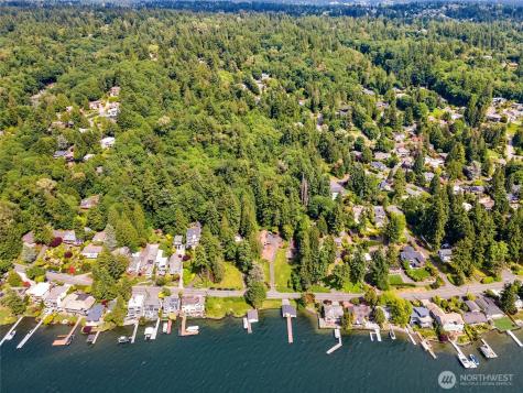 13117 Holmes Point Drive NE Kirkland WA 98034