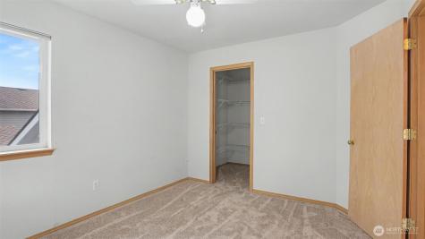 22771 277th Place Maple Valley WA 98038