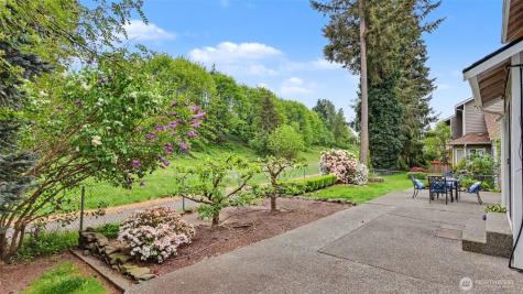 22771 277th Place Maple Valley WA 98038
