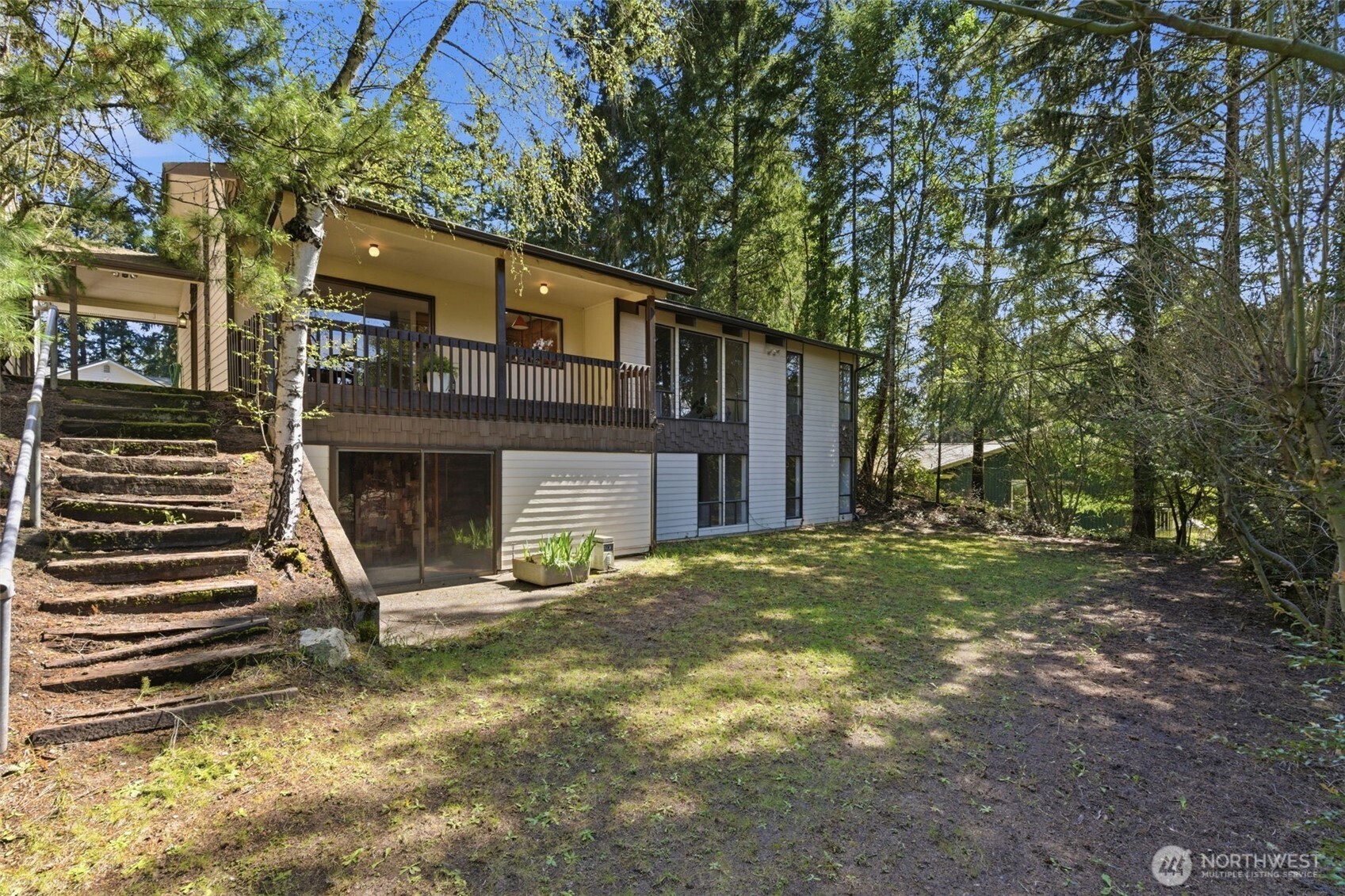850 NE Rimrock Drive NE Bremerton WA 98311