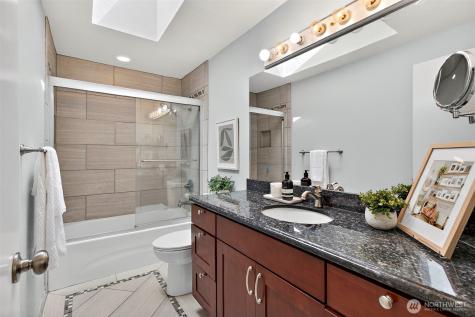 6162 144th Pl SE Bellevue WA 98006