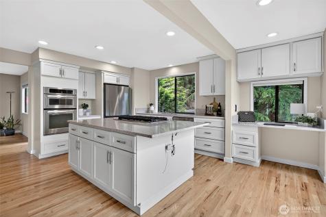 6162 144th Pl SE Bellevue WA 98006