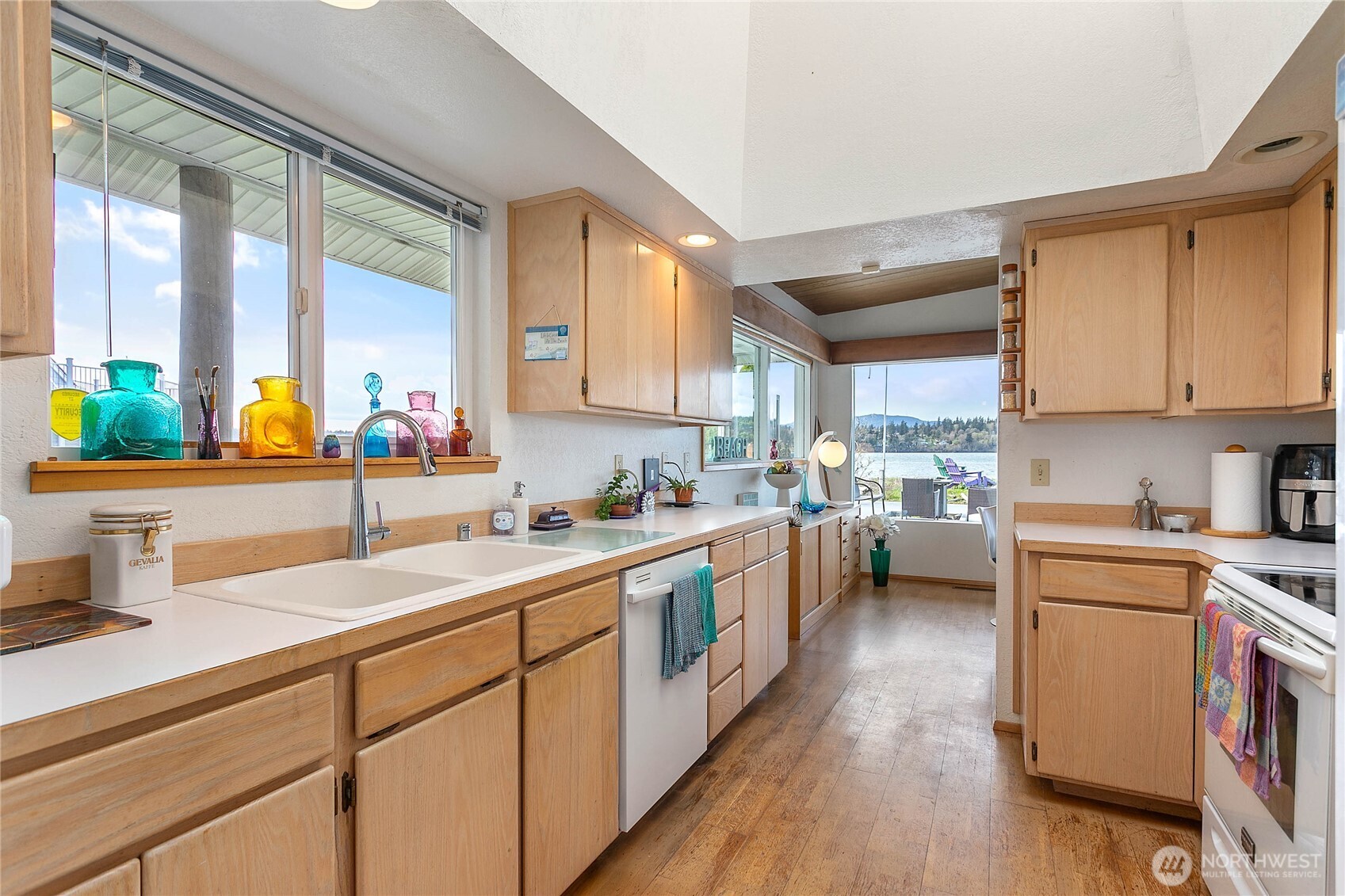 2589 Lummi View Drive Bellingham WA 98226