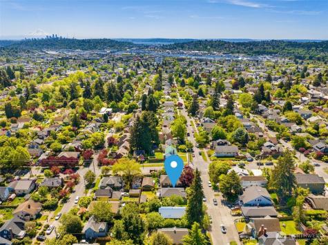 7308 22nd Avenue NW Seattle WA 98117