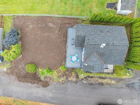 8016 E Daniels Loop Port Orchard WA 98366