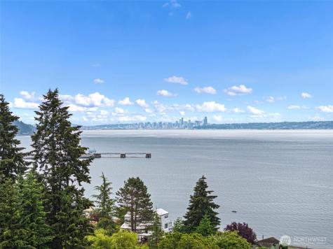 8016 E Daniels Loop Port Orchard WA 98366