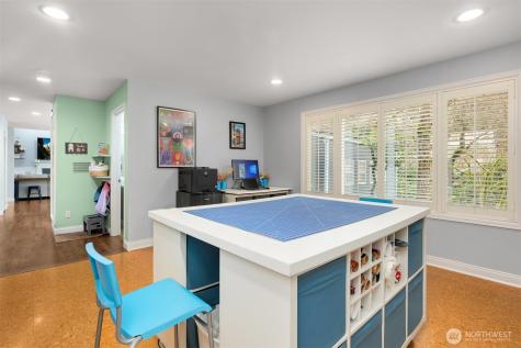 15749 142nd Place SE Renton WA 98058