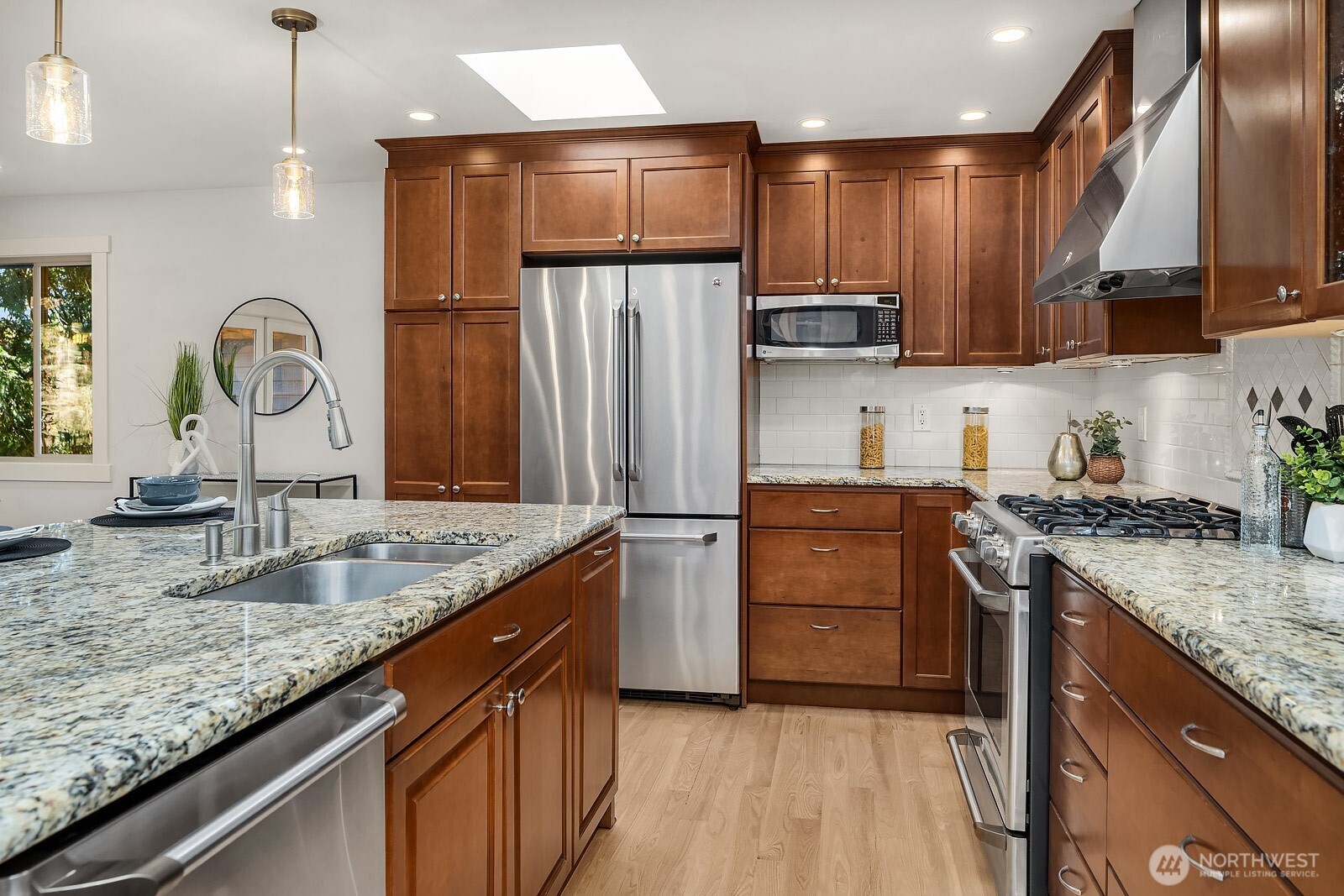 2836 241st Avenue SE Sammamish WA 98075