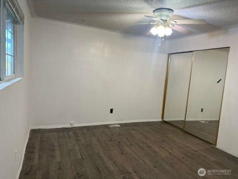 12501 SE 203 Place SE Kent WA 98031