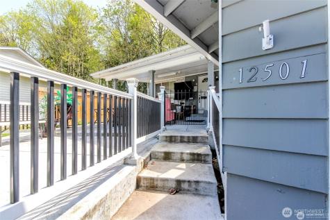 12501 SE 203 Place SE Kent WA 98031