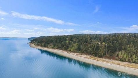 595 Race Road Coupeville WA 98239