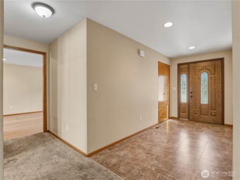 704 Flintstone Drive Camano Island WA 98282