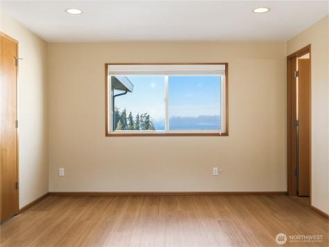 704 Flintstone Drive Camano Island WA 98282