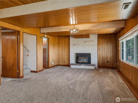 704 Flintstone Drive Camano Island WA 98282