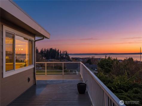 704 Flintstone Drive Camano Island WA 98282