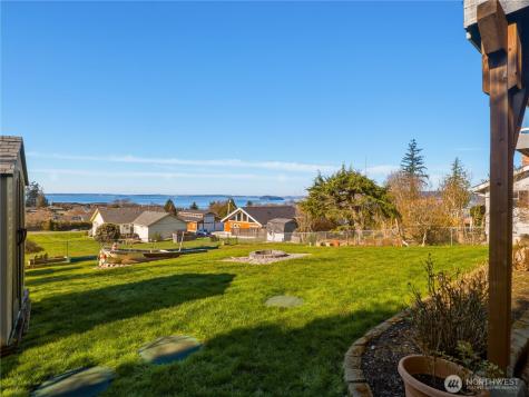 704 Flintstone Drive Camano Island WA 98282