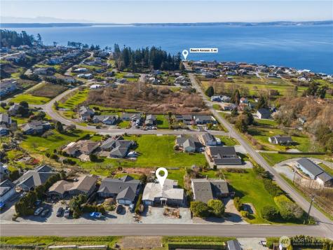 704 Flintstone Drive Camano Island WA 98282
