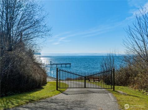 704 Flintstone Drive Camano Island WA 98282