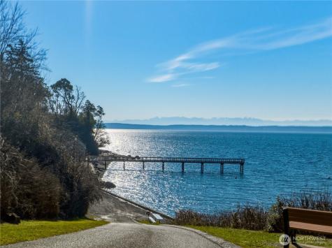 704 Flintstone Drive Camano Island WA 98282