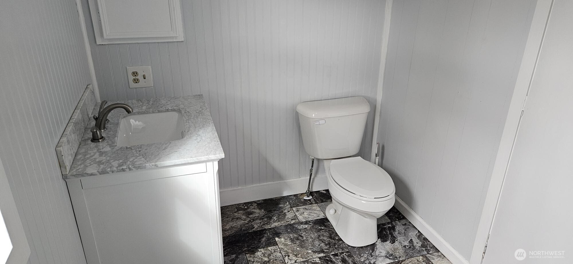 2958 Mountain View Road Silverdale WA 98383
