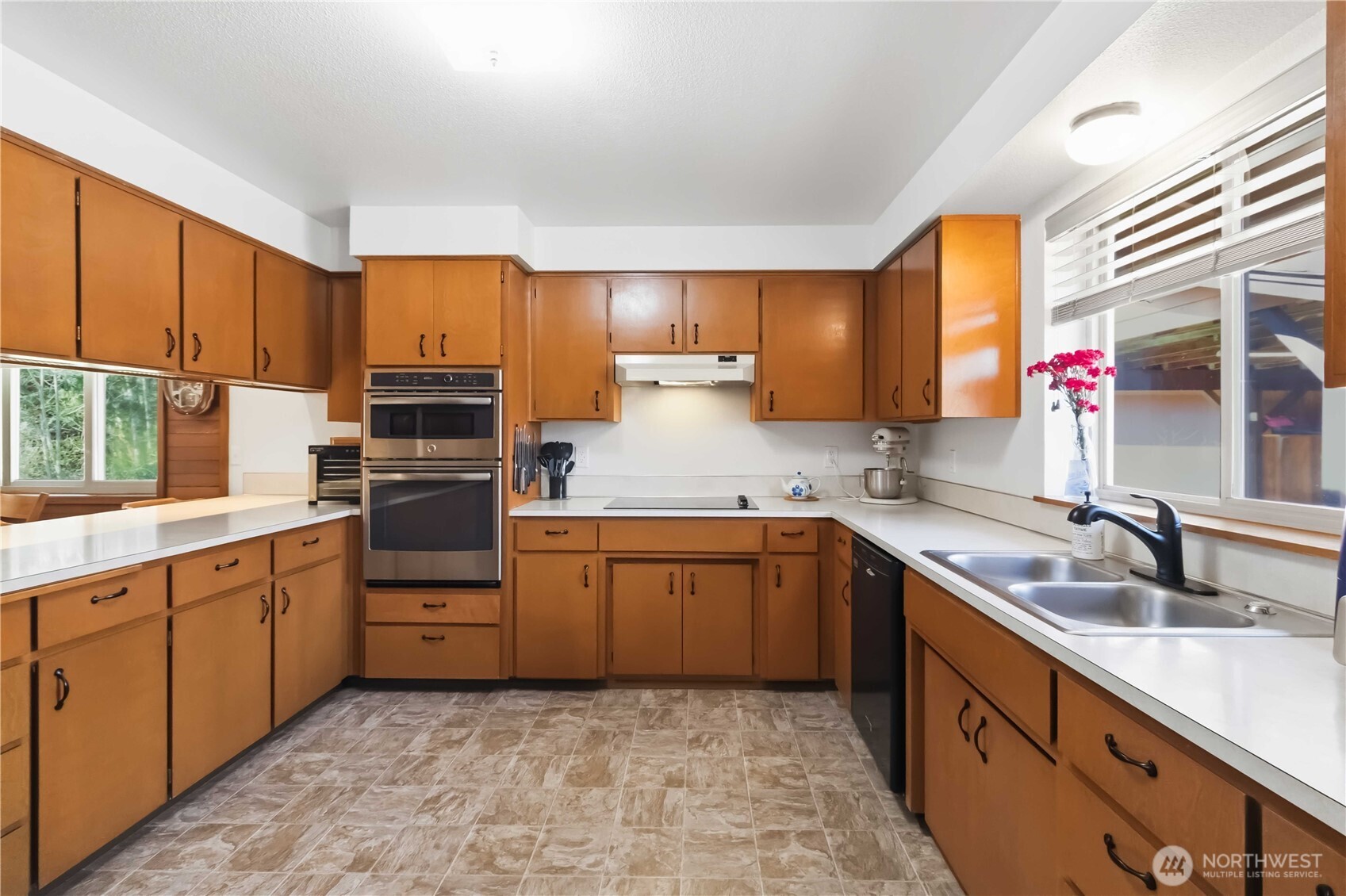 706 Falls Road Randle WA 98377