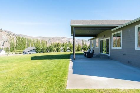 80 Barber Road Orondo WA 98843