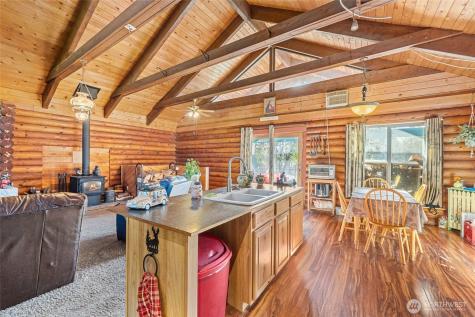6271 N Miller Mountain Road Fruitland WA 99129