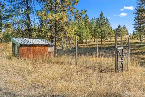 6271 N Miller Mountain Road Fruitland WA 99129