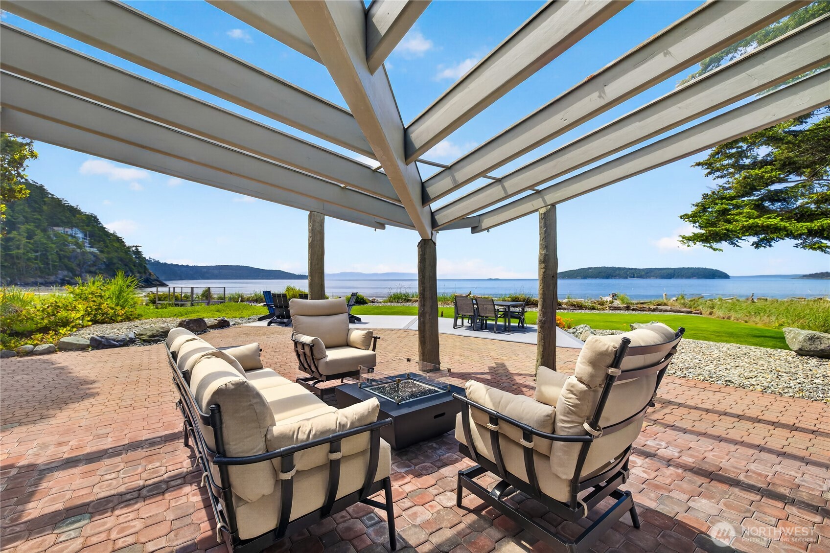 11752 Esther Lane Anacortes WA 98221