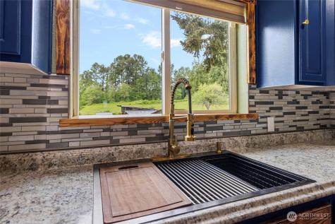 7288 Carlson Road Concrete WA 98237