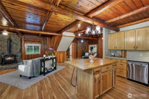 7217 SE Scomanov Lane Olalla WA 98359