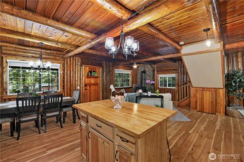 7217 SE Scomanov Lane Olalla WA 98359