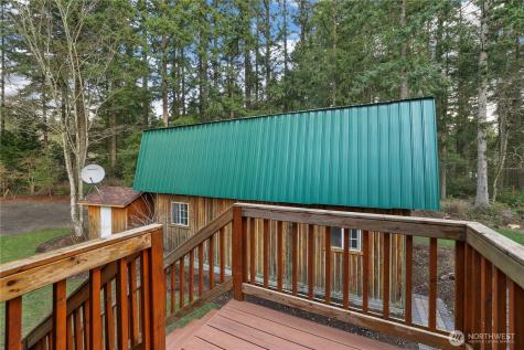 7217 SE Scomanov Lane Olalla WA 98359