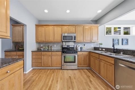 1123 S 36th Street Renton WA 98055