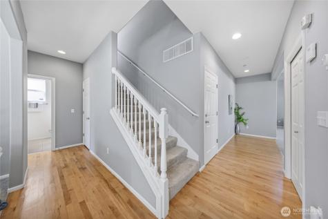 1123 S 36th Street Renton WA 98055