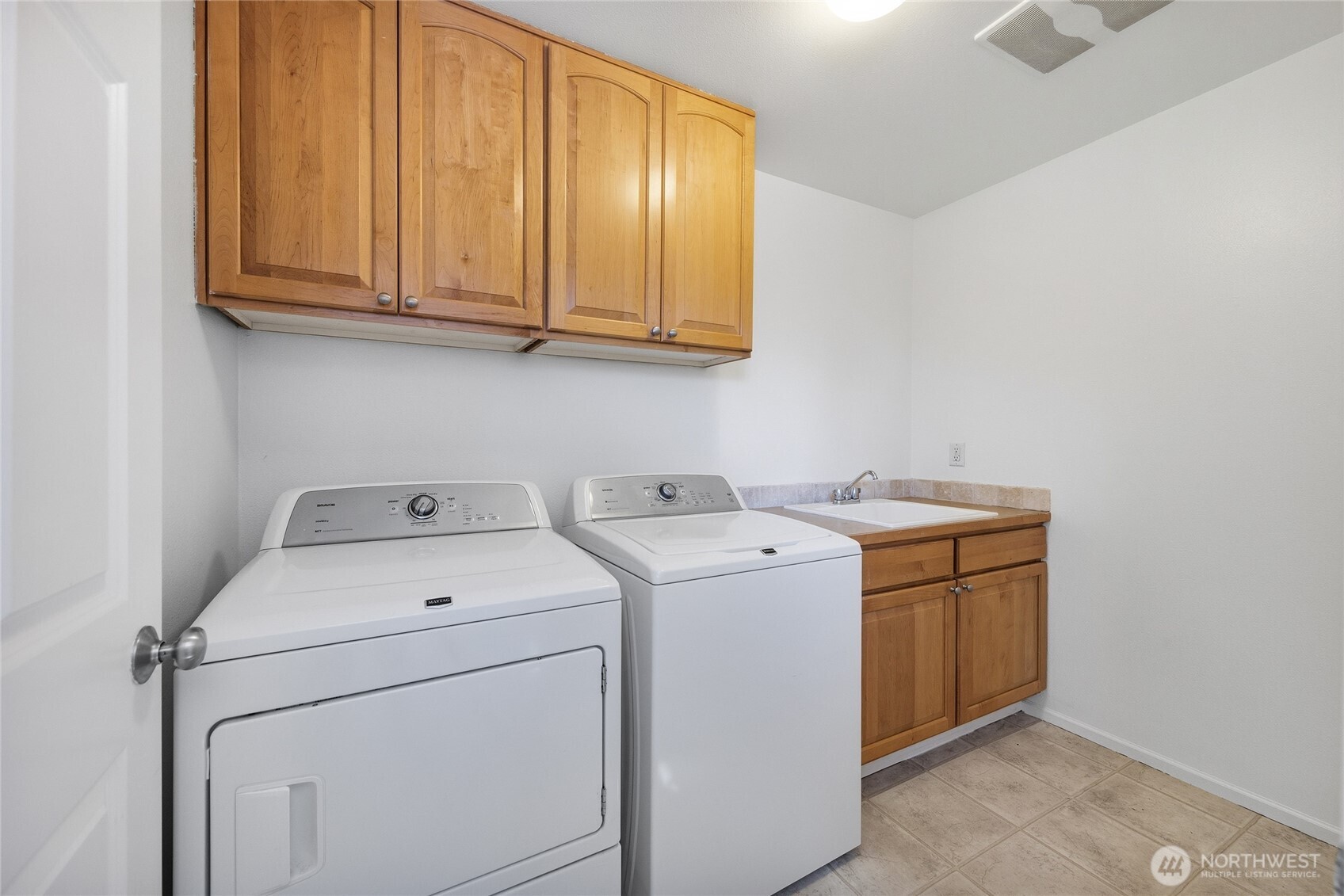 1123 S 36th Street Renton WA 98055