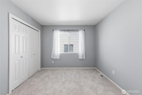 1123 S 36th Street Renton WA 98055