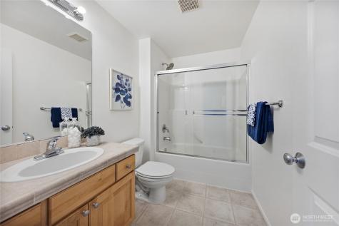 1123 S 36th Street Renton WA 98055