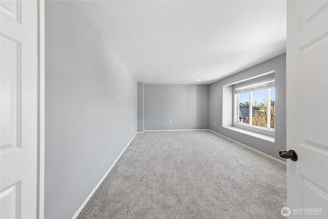 1123 S 36th Street Renton WA 98055
