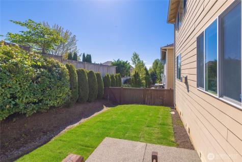 1123 S 36th Street Renton WA 98055