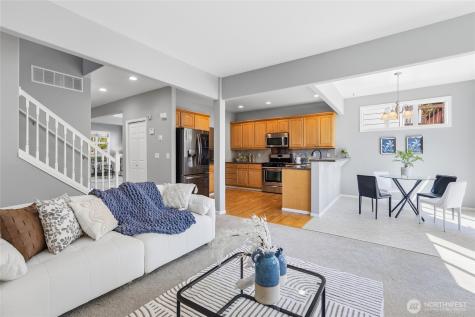 1123 S 36th Street Renton WA 98055