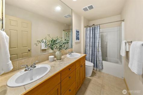 35638 8th Avenue SW Federal Way WA 98023