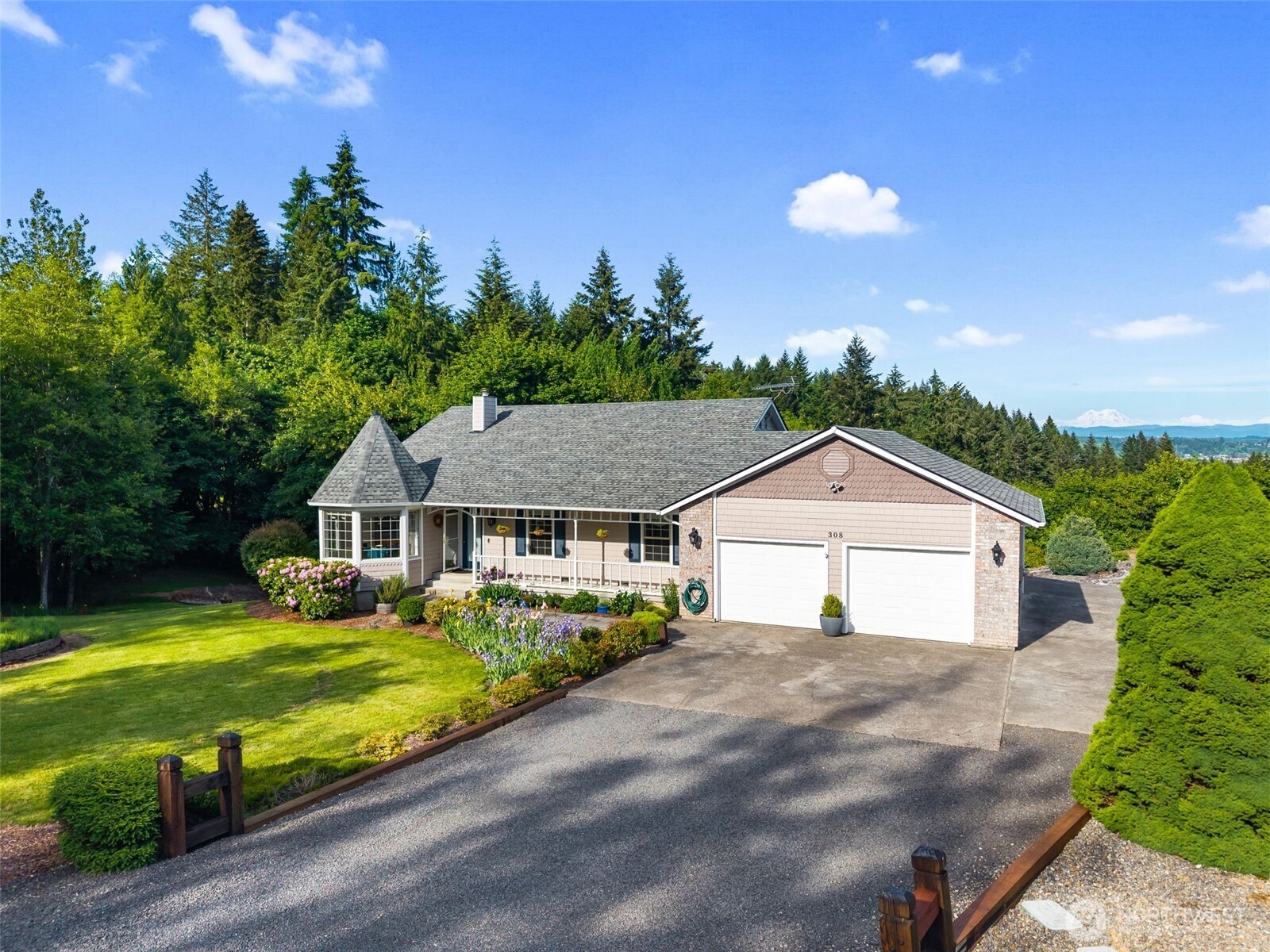 308 Brockway Road Chehalis WA 98532