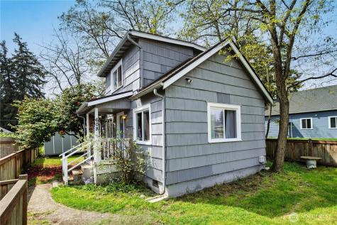 608 113th Street S Tacoma WA 98444