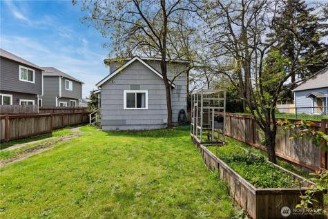 608 113th Street S Tacoma WA 98444